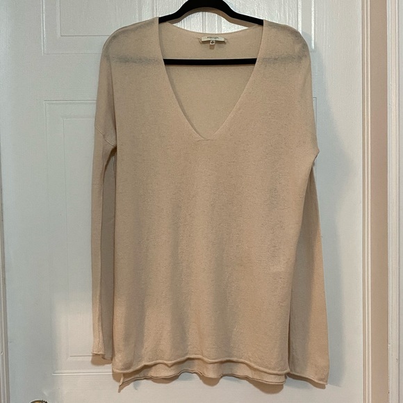 Babaton Erin Sweater Sz: M - Picture 2 of 5